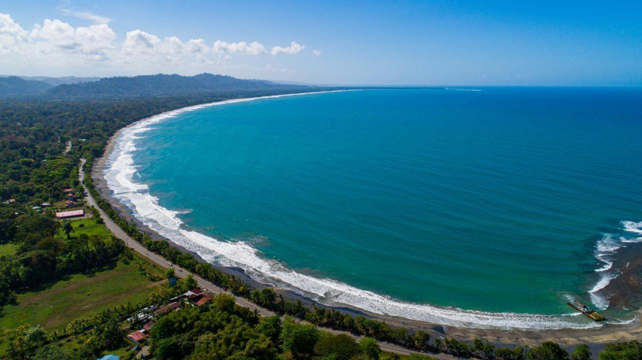 Gigi Brown Villa Paparazzi Beachfront Puerto Viejo de Talamanca 外观 照片